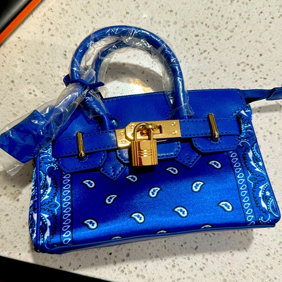 Blue bag - Picture 1 of 7